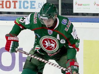 Лидер "Ак Барса" помирился с тренером Лидер "Ак Барса" помирился с тренером