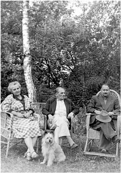  :         ..      , 1962